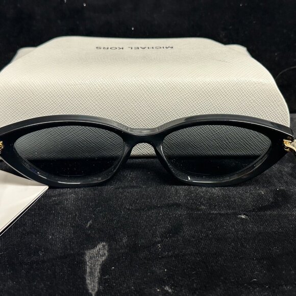 Michael Kors Cat Eye Shaped Sunglasses w/ Case New! - Picture 3 of 9